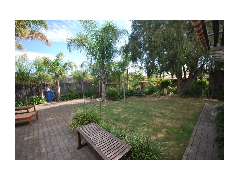 22 Trevithick Crescent, Redwood Park SA 5097