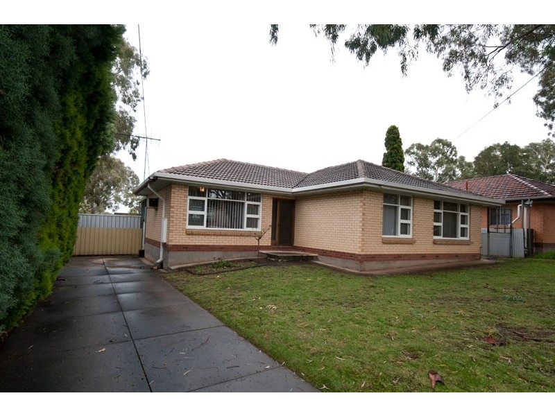 4 Doreen Street, St Agnes SA 5097