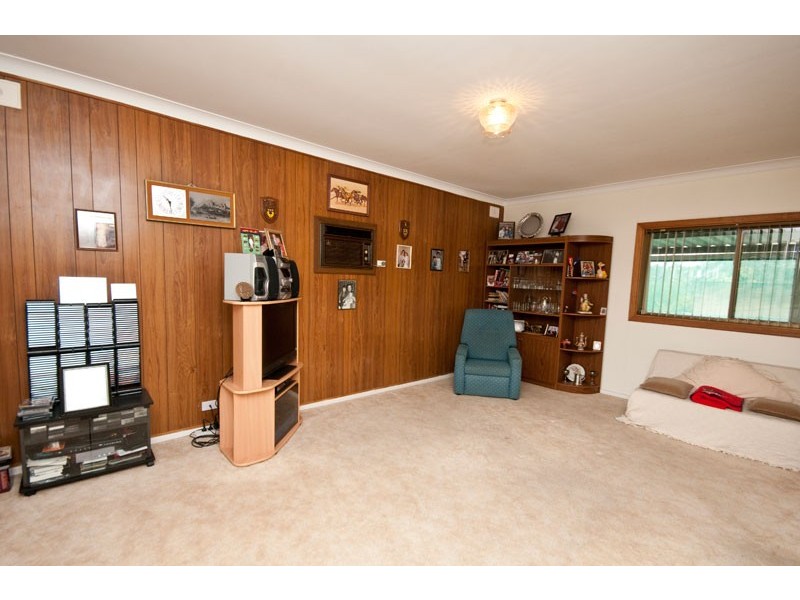 4 Doreen Street, St Agnes SA 5097