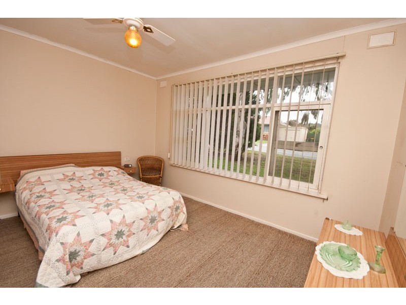 4 Doreen Street, St Agnes SA 5097