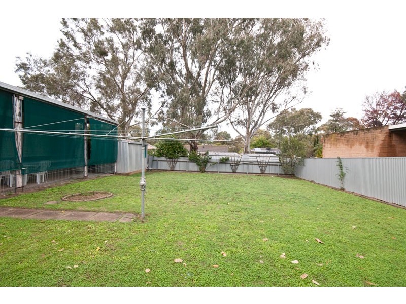 4 Doreen Street, St Agnes SA 5097