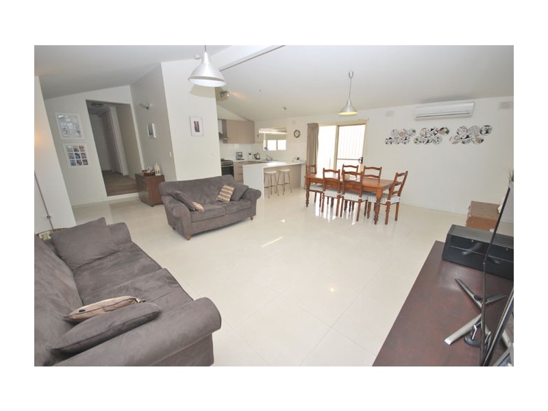 22 Landy Avenue, Gulfview Heights SA 5096