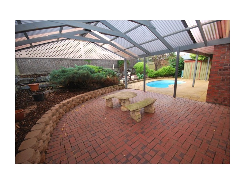13 Cardhu Place, Greenwith SA 5125