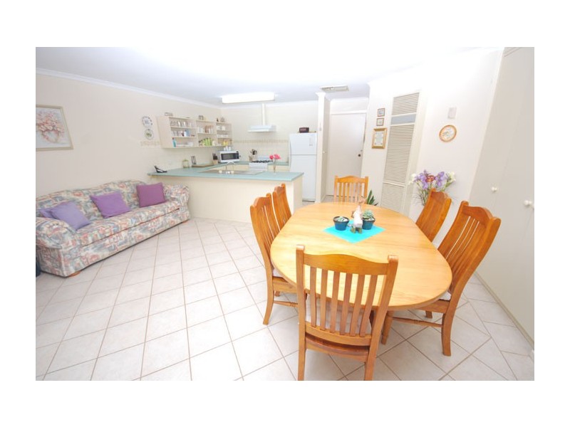 15A Eyre Crescent, Valley View SA 5093