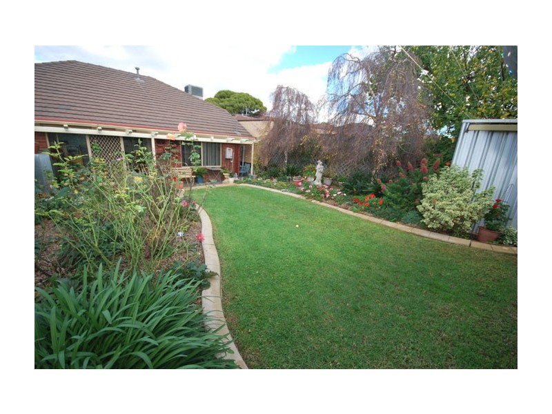 15A Eyre Crescent, Valley View SA 5093