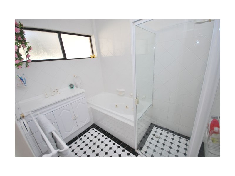 15 Abercrombie Crescent, St Agnes SA 5097