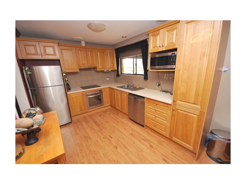 27 Cedric Avenue, Redwood Park SA 5097