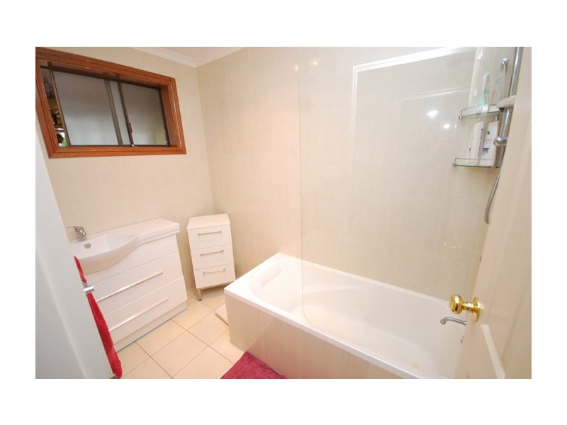 27 Cedric Avenue, Redwood Park SA 5097