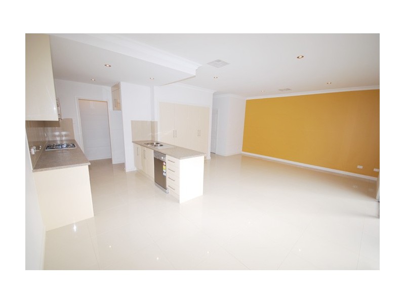 36 Victoria Parade, Mawson Lakes SA 5095