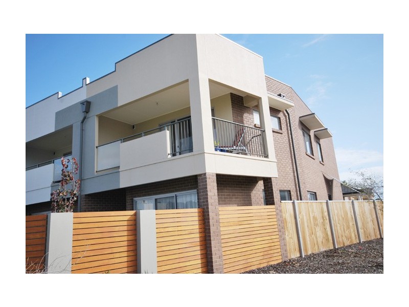 36D Elder Drive, Mawson Lakes SA 5095