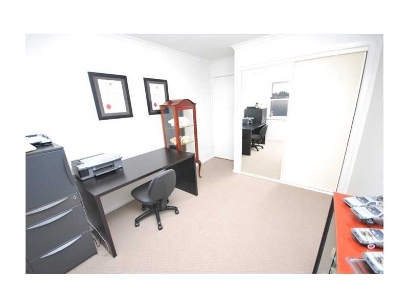 36D Elder Drive, Mawson Lakes SA 5095