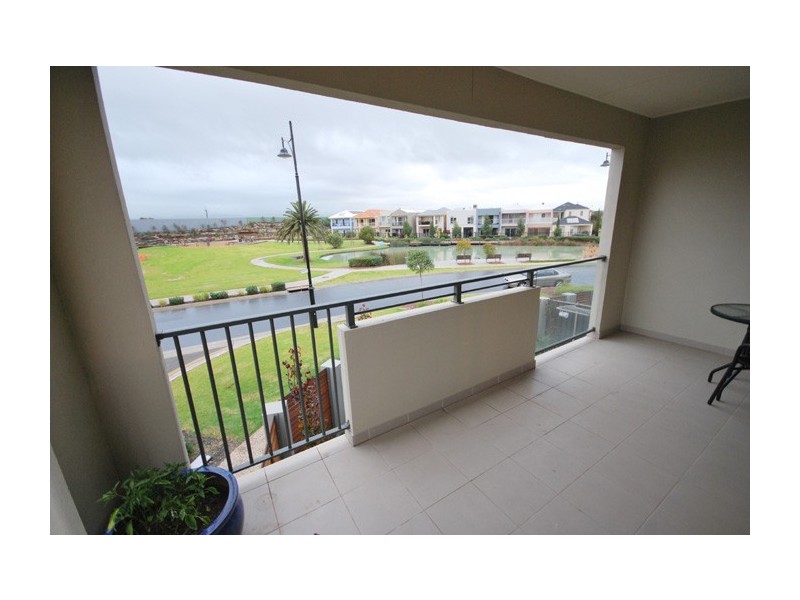 36D Elder Drive, Mawson Lakes SA 5095