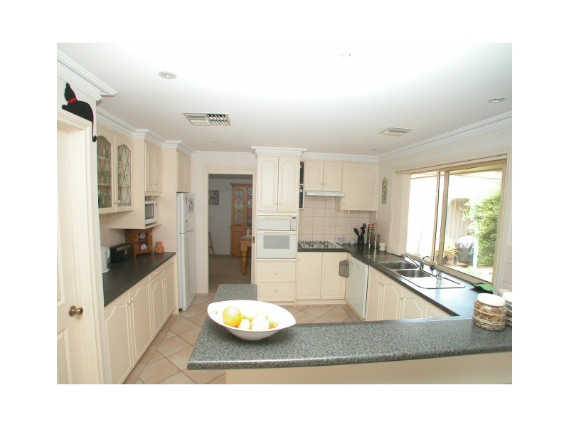 12 Holly Place, Golden Grove SA 5125