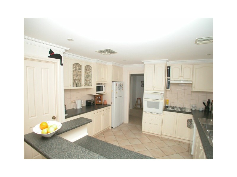 12 Holly Place, Golden Grove SA 5125