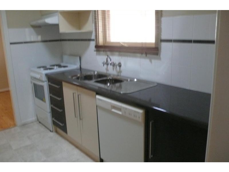 2 Royston Avenue, Ingle Farm SA 5098