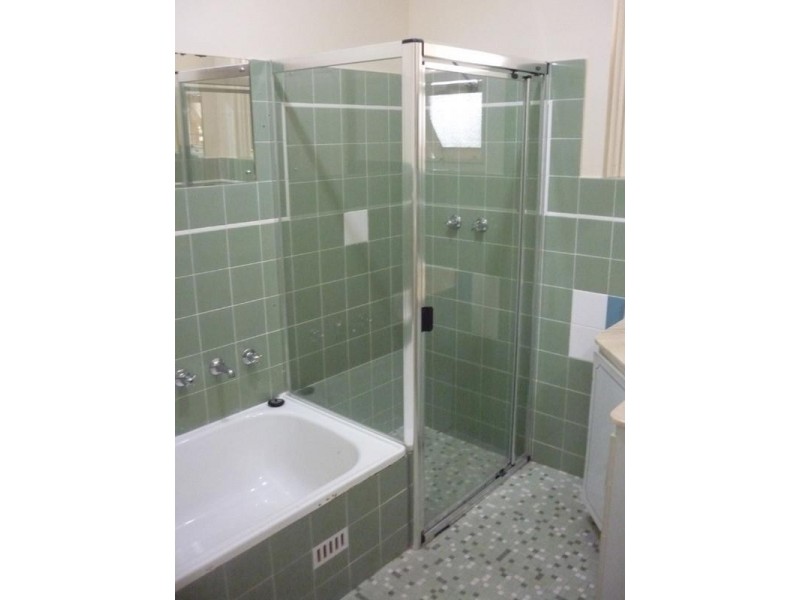 10 Lynore Street, Ridgehaven SA 5097