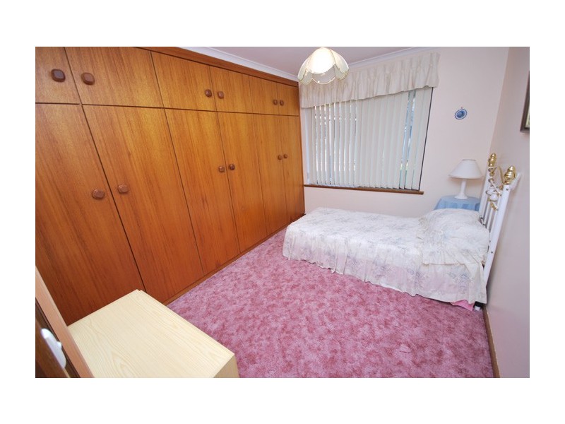 11 Johneff Court, St Agnes SA 5097