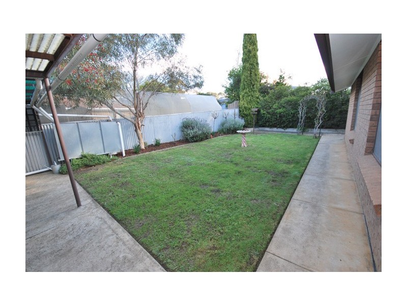 11 Johneff Court, St Agnes SA 5097