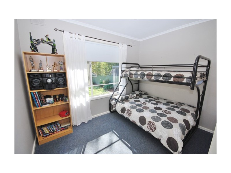 16 Lema Avenue, Fairview Park SA 5126