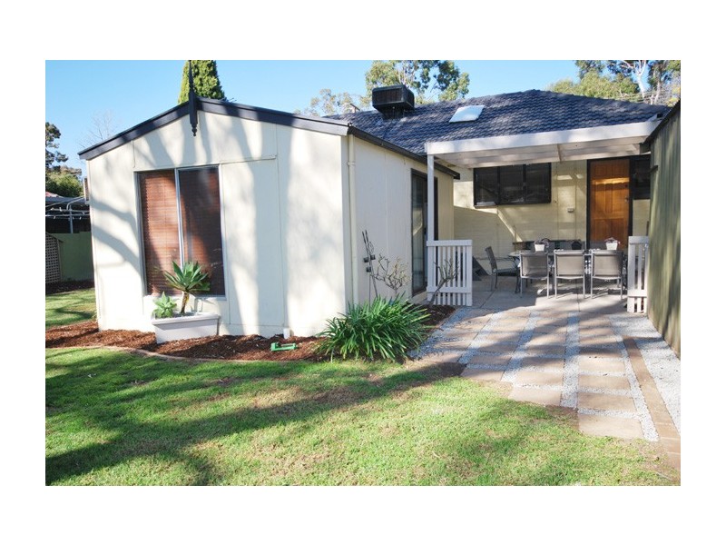 16 Lema Avenue, Fairview Park SA 5126