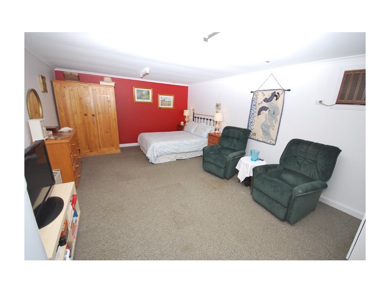 31 Edinburgh Road, Modbury SA 5092