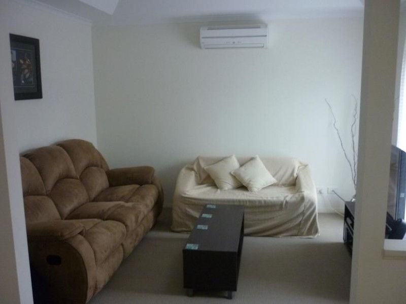 16 Palmer Road, Elizabeth Park SA 5113