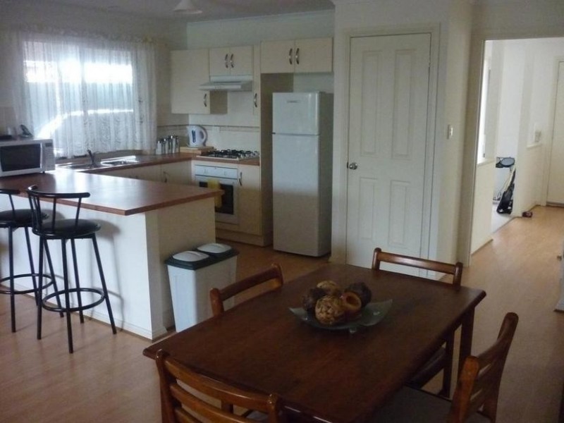16 Palmer Road, Elizabeth Park SA 5113