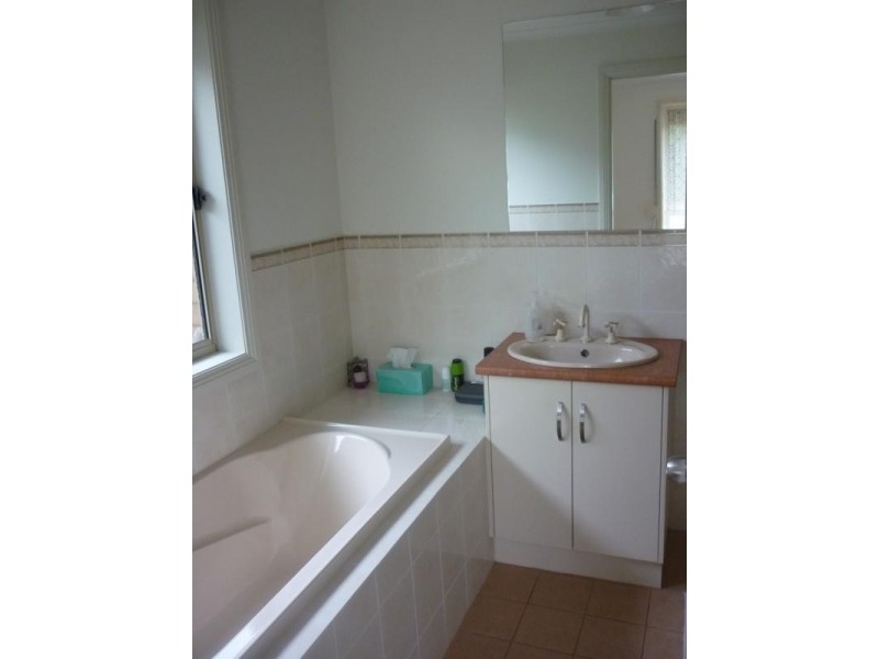 16 Palmer Road, Elizabeth Park SA 5113