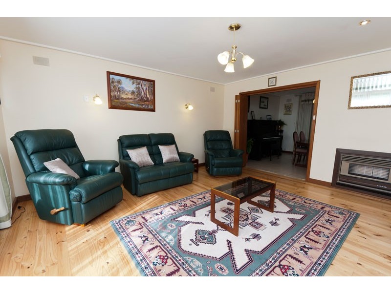 13 Lutana Grove, Dernancourt SA 5075