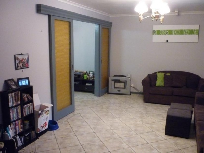 9 Woolaston Road, Salisbury Downs SA 5108