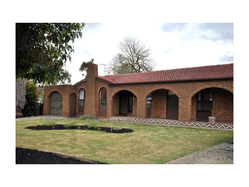 14 Niblick Street, Fairview Park SA 5126