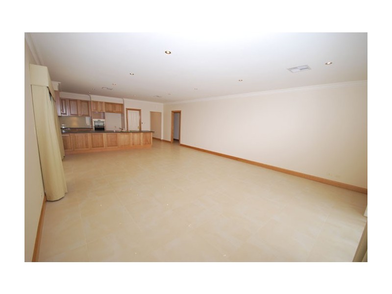 14 Settlers Hill Drive, Golden Grove SA 5125