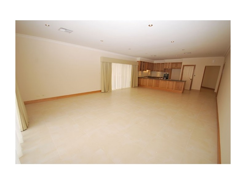 14 Settlers Hill Drive, Golden Grove SA 5125