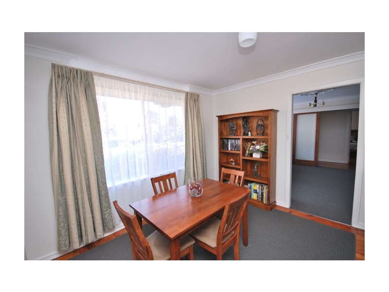 24 Sherwood Drive, Redwood Park SA 5097