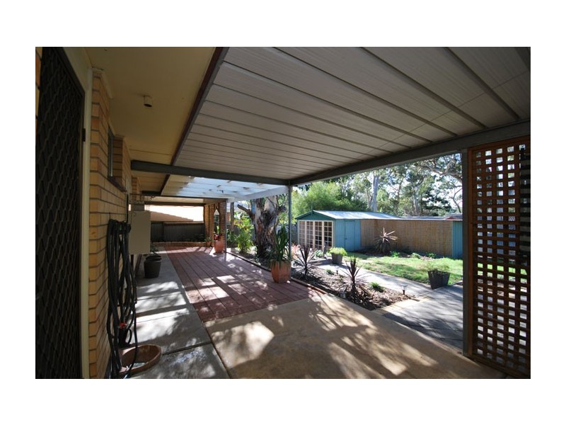 24 Sherwood Drive, Redwood Park SA 5097