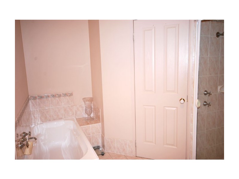 2/1-3 Glenbrae Close, Wynn Vale SA 5127