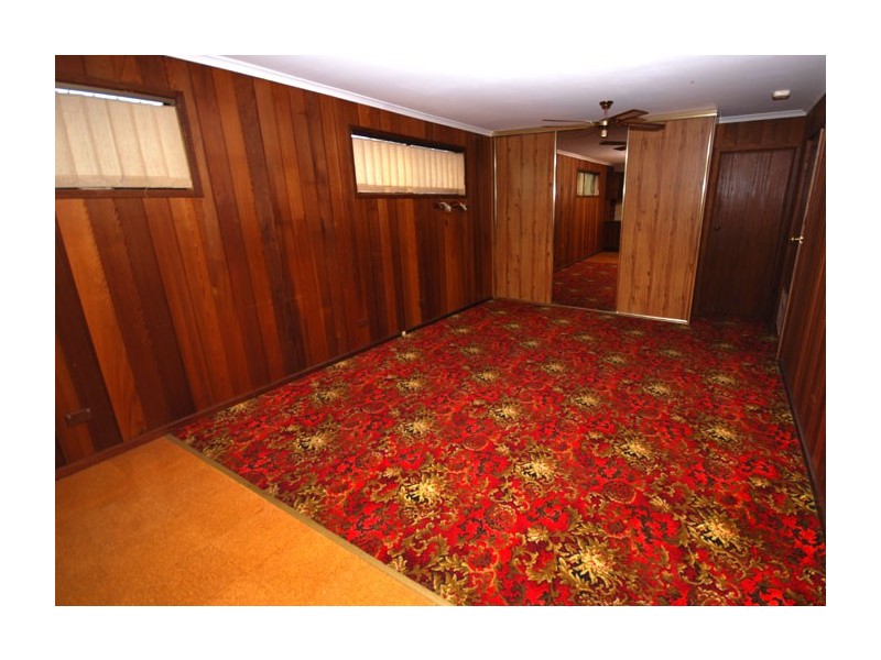 80 Hamilton Road, Fairview Park SA 5126