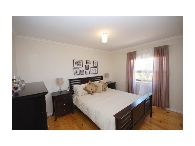 5 Dargie Avenue, Hope Valley SA 5090