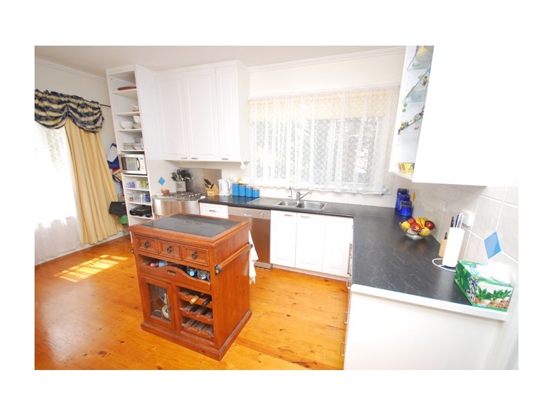 28 Robert Road, Hillbank SA 5112