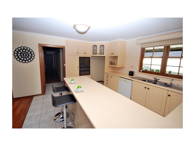 25 Von Nida Street, Fairview Park SA 5126