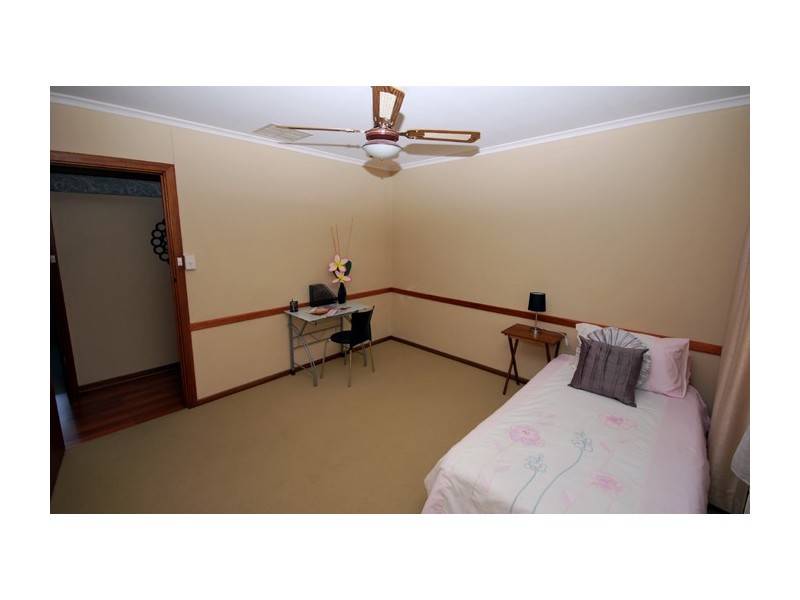 25 Von Nida Street, Fairview Park SA 5126