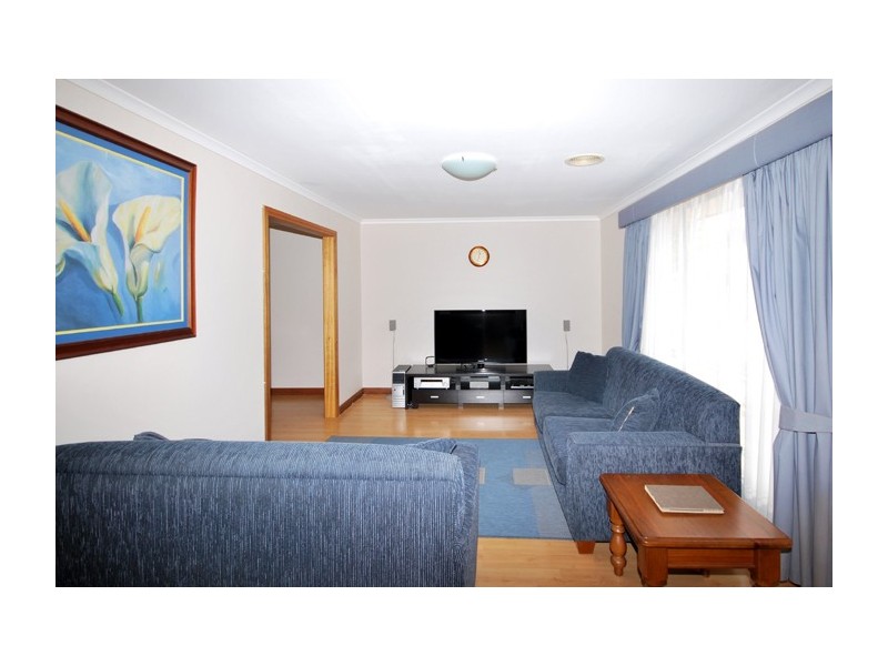 10 Leonis Avenue, Hope Valley SA 5090