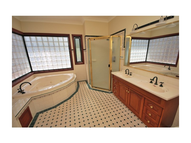 60 Haines Road, Banksia Park SA 5091