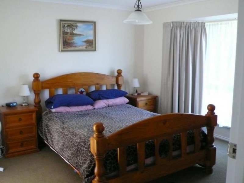 7 Craigside court, Oakden SA 5086