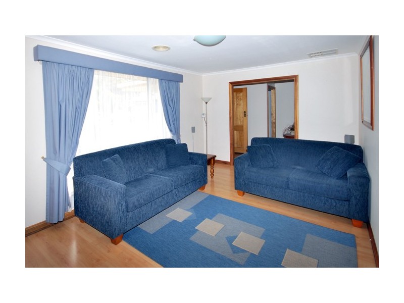 10 Leonis Avenue, Hope Valley SA 5090