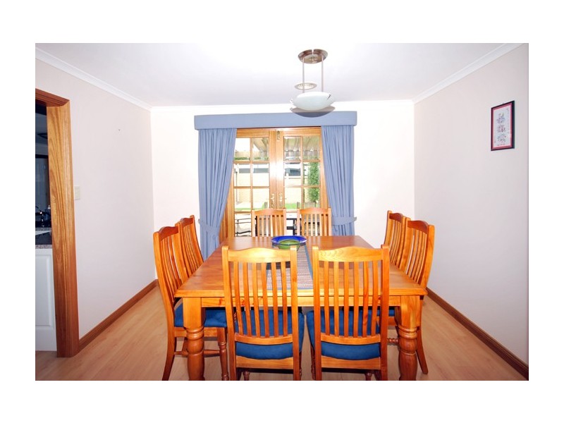 10 Leonis Avenue, Hope Valley SA 5090