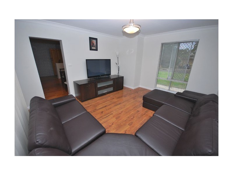 17 Landy Avenue, Gulfview Heights SA 5096