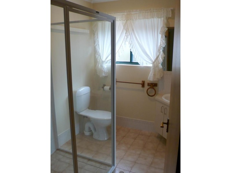 4 Alexis Street, Hope Valley SA 5090