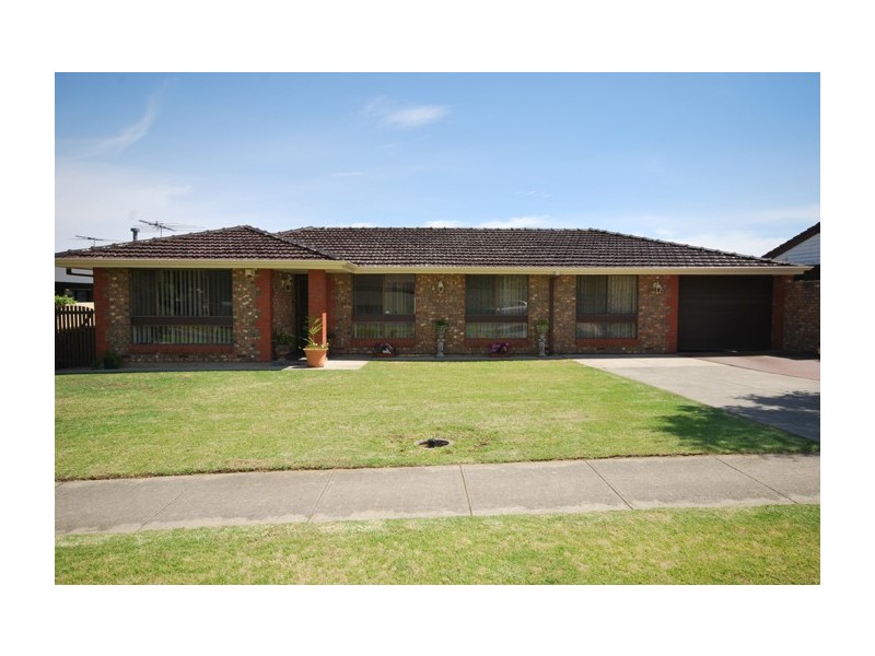 38 Doradus Avenue, St Agnes SA 5097