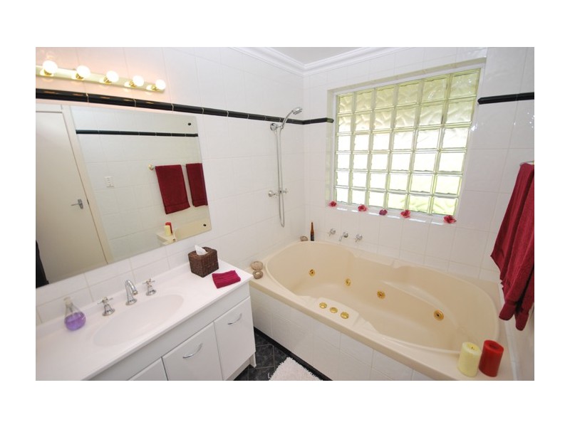 38 Doradus Avenue, St Agnes SA 5097